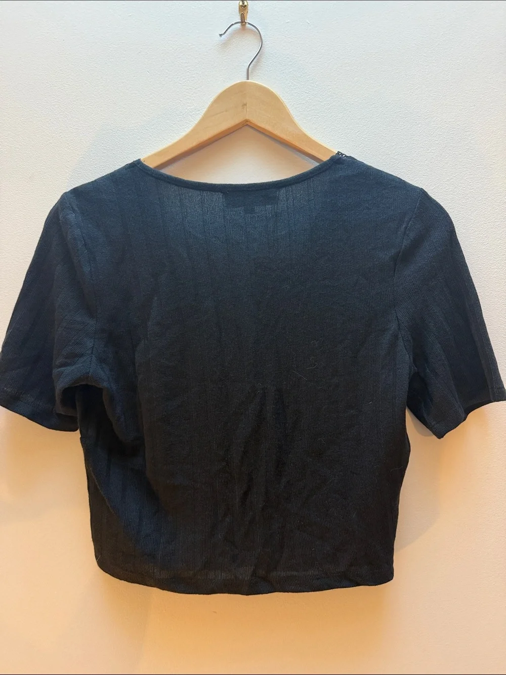 RIHOAS Black Short Sleeve V-Neck Button Front Top - Picture 3 of 4